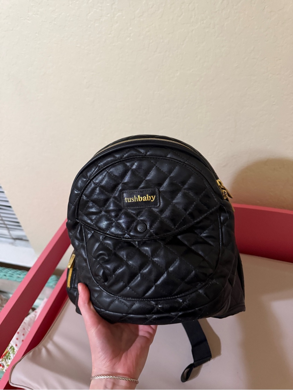 Tushbaby Black Quilted Faux Leather Hip Carrier